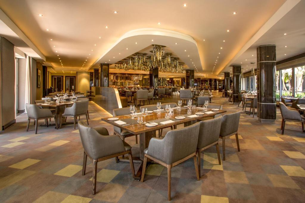 The Maslow Hotel, Sandton Eksteriør bilde